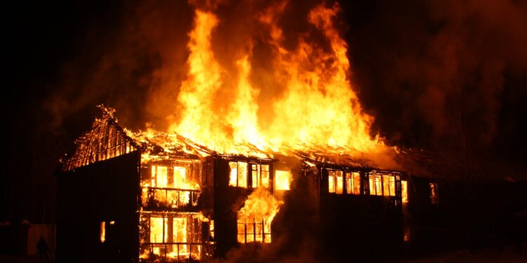 DC Bla provides Rs 1 lac Cash assistance among Uri Fire Victims