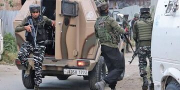 Militants Flee After Brief Gunfight In Khanabal