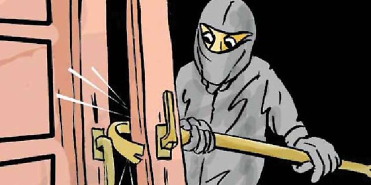 4 Shops Burgled In Mandi Market Poonch