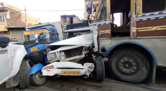 2 killed, 4 injured after truck hit them in Narwal Jammu