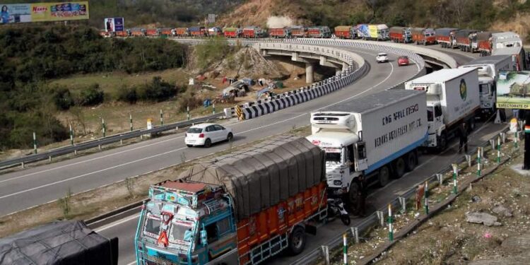 Jammu-Srinagar Highway To Remain Closed Tomorrow