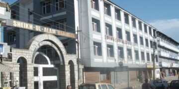 SMC Enforcement Faces Public Ire During Demolition Drive in Soura