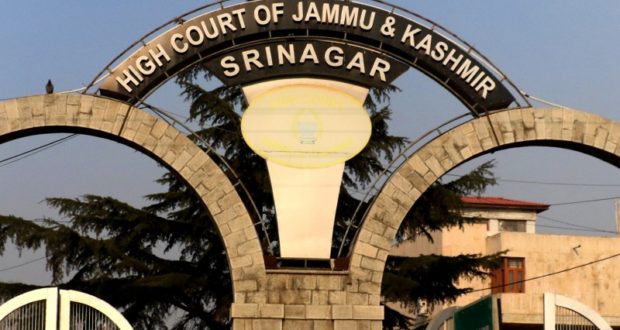 HC Quashes Govt Circular But Leaves It Open For Authorities To Check Validity Of Outside Vehicles