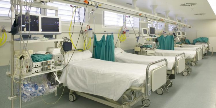 Authorities Notify Bed Capacity For COVID-Dedicated Hospitals