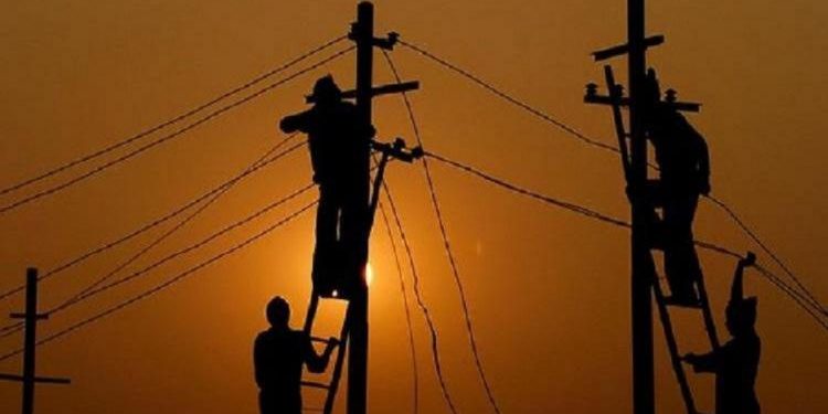 Govt. attaches KPDCL engineers for laxity in electric supply during Iftar, Sehri times