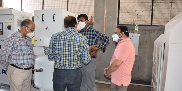 DC Jammu Announces Commission of 1200 LPM Oxygen Generation Plant to COVID-dedicated Hospital