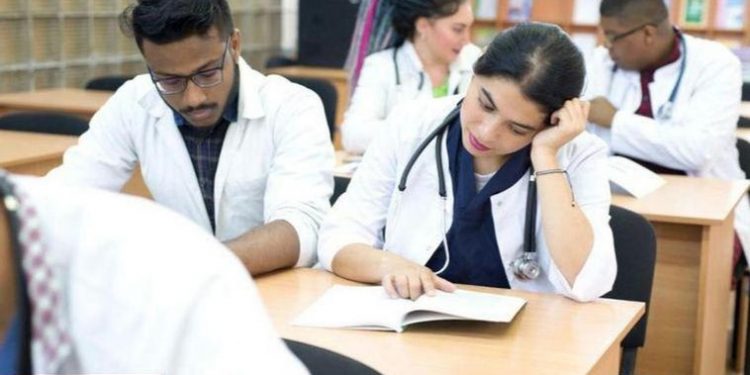 Govt Medical College Srinagar advertises posts for para-medical staff