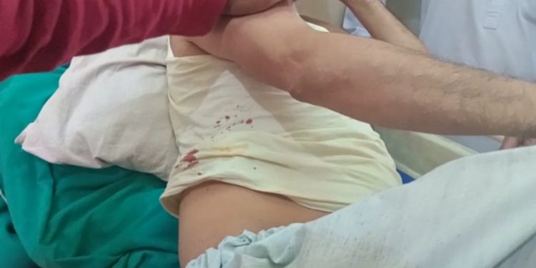 7 civilians injured in Tral blast