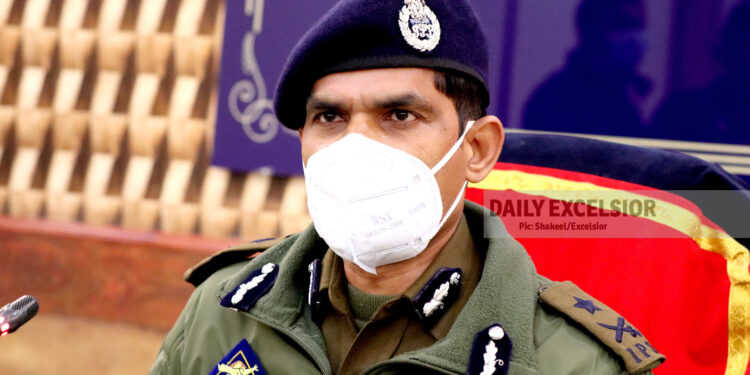 IGP Kashmir Reviews Security Of Srinagar Airport, Measures To Counter Possibility Of Drone Attacks