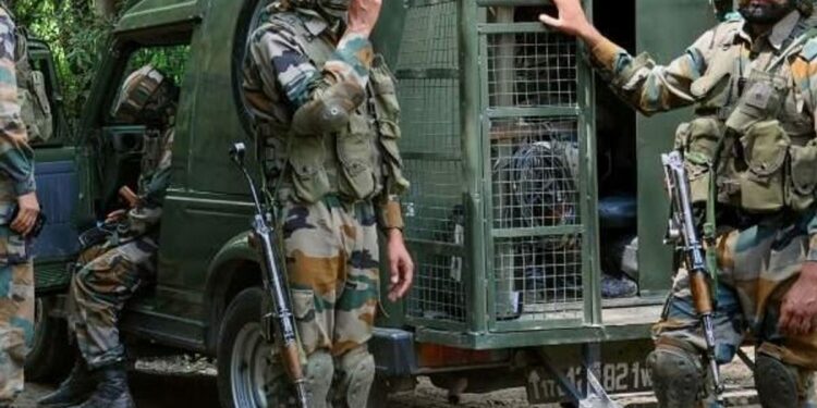 Top LeT Commander among five militants, soldier killed in Pulwama Gunfight