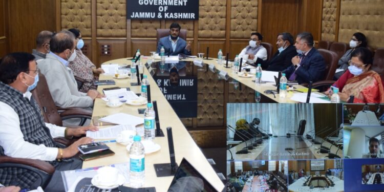 CS chairs 4th Governing Council Meeting for Ayushman Bharat