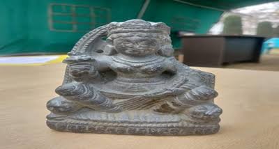 Police Recovers 1300-Years-Old Sculpture In Budgam
