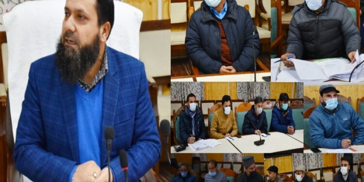 DC Kupwara reviews Covid-19 related death assistance cases