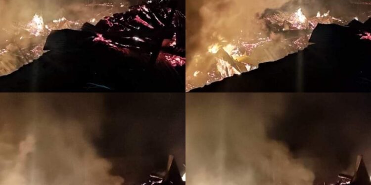 10-12 houses gutted in overnight blaze in remote Gurez village in Bandipora