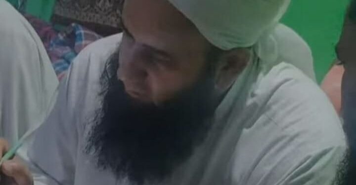 Noted Preacher Haji Tanveer Ahmad from Kupwara Killed in Bijbehara Road Mishap, 3 Others Injured