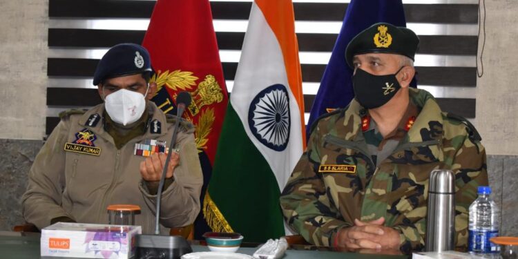 Zeewan Attack: 25 Personnel Were Onboard The Bus; Militants Plan To Carry Weapon Snatching Was Foiled: IGP