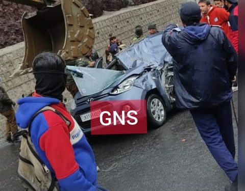 1 Killed, Another Injured After Rolling Boulder Hits i20 Car in Ramban