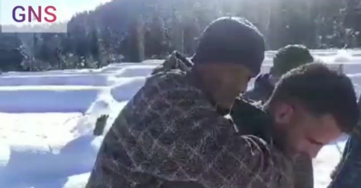Kupwara village remains snow-clogged, R&B Unmoved