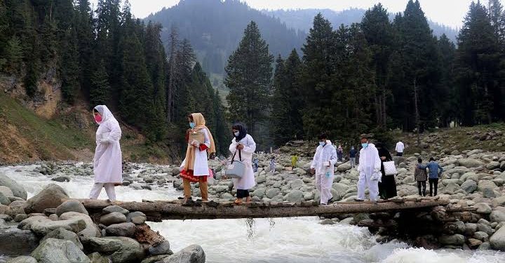 KCC&I Expresses ‘Deep Concern’ Over Spike in Covid Cases in J&K, Urges People To Put Collective, Sensible Fight Against Third Wave