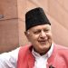 Farooq asks J&K admin to rise up to manage snowfall exigencies