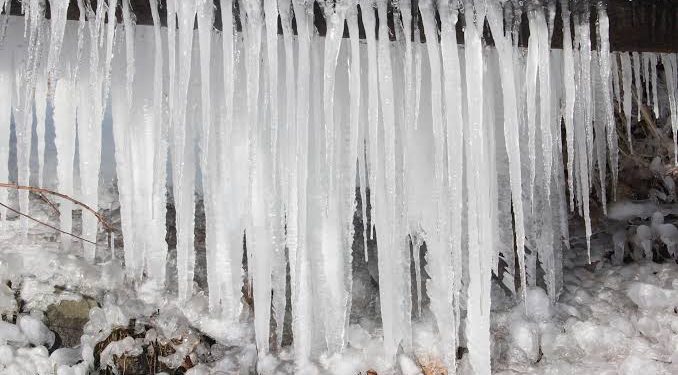 Night Temp Drops In Kashmir As ‘Chillai Kalan’ Ends