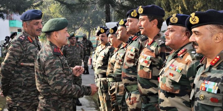 Lt Gen Upendra Dwivedi Takes Over As Army Commander, Northern Command