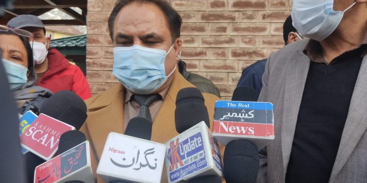 We Are Ready For School Reopening: Director Health Services Kashmir