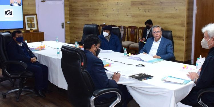 AC transfers land for the construction of housing colonies at Srinagar