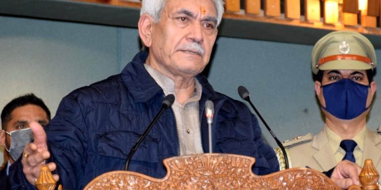 SMC inks MoUs with Praja Foundation and Azim Premji Foundation