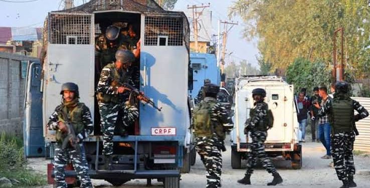 TRF militant held with pistol in Eidgah Srinagar: Police