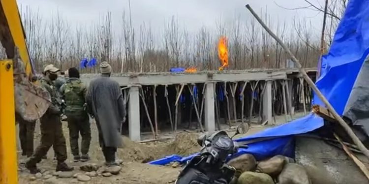 Youth who self immolated in Ganderbal to protest demolition of his complex dies