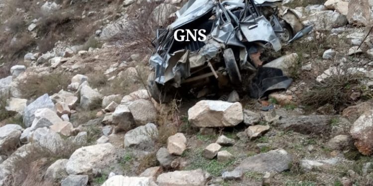 1 Killed 2 Injured in Doda Road Mishap