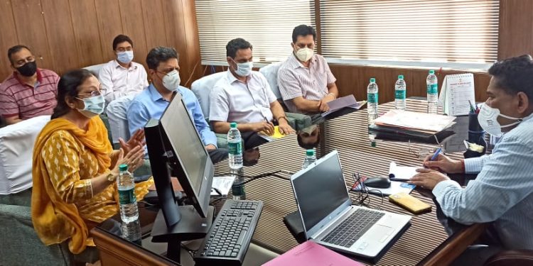 Principal Secretary Mining Department discusses various issues of mining