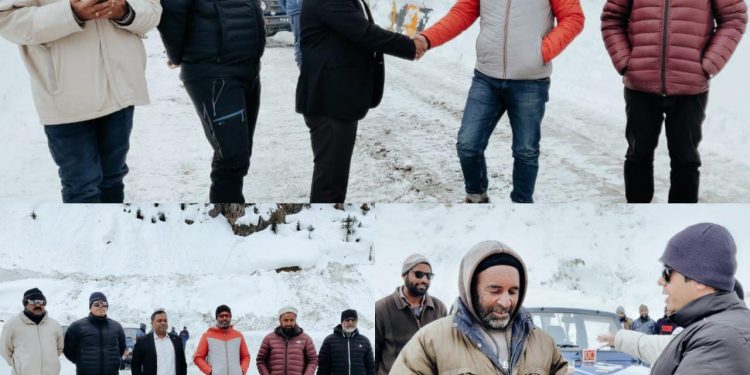 Bandipora-Gurez Road Reopens After Over 3 Months Closure Due To Snowfall
