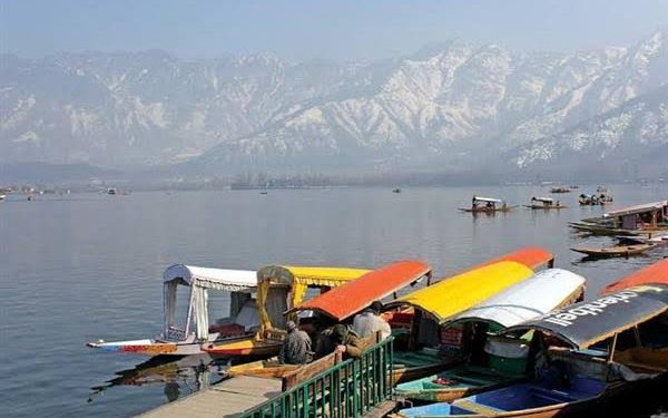 J&K: Some Places Record Drops, Other Increase In Night Temp