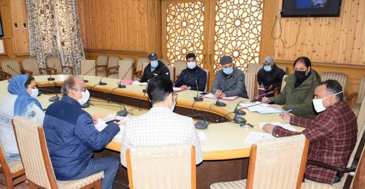 Div Com For ‘No Construction Zone In 500 Meters On Both Sides Of Semi-Ring Road’
