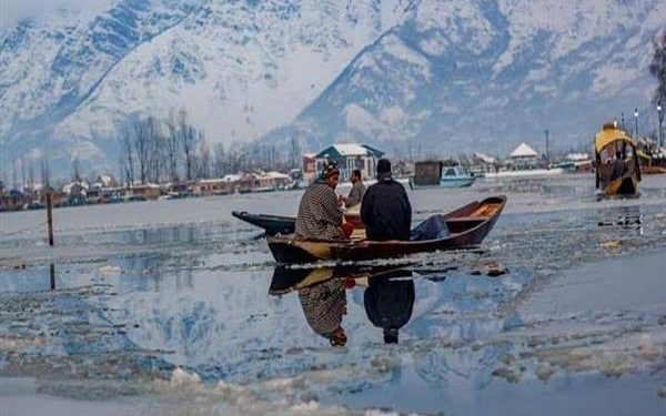 Night Temp Hovers Above Normal In J&K