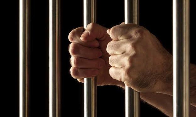 Police Books BJP Bandipora President, Sarpanch For Demanding, Accepting Rs 1 Lakh To Release Jailed Youth