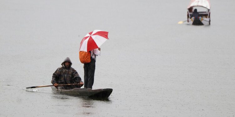 Intermittent rains forecast in J&K till May 24