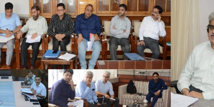Dulloo discusses modalities for promotion of wool based industries in JK