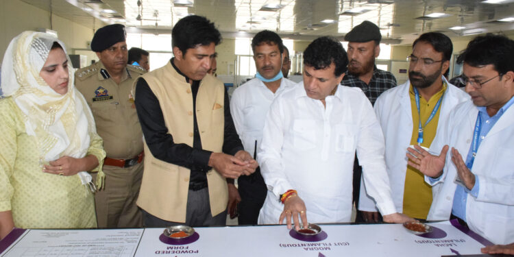 Union MoS Agriculture visits Indian International Trade Saffron Spice Park at Pampore