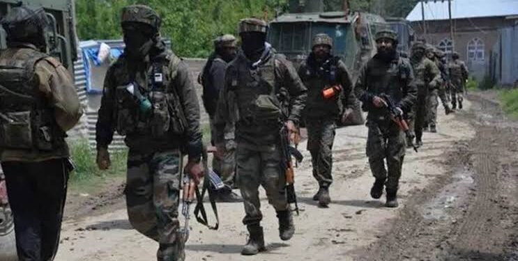 2 LeT militants killed In Bemina: Police