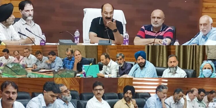 Director Agriculture Kashmir reviews progress on implementation of CSSs