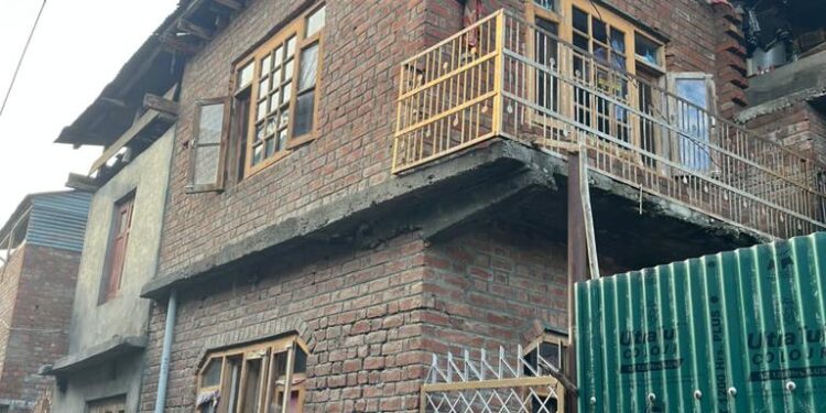 Police in Srinagar Attaches 5 Houses on Assertions of Being Used for ‘Militancy Purpose’