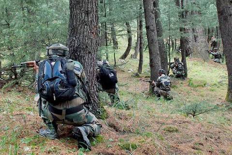Infiltration bid foiled in Tangdhar Kupwara, Militant, Army trooper killed