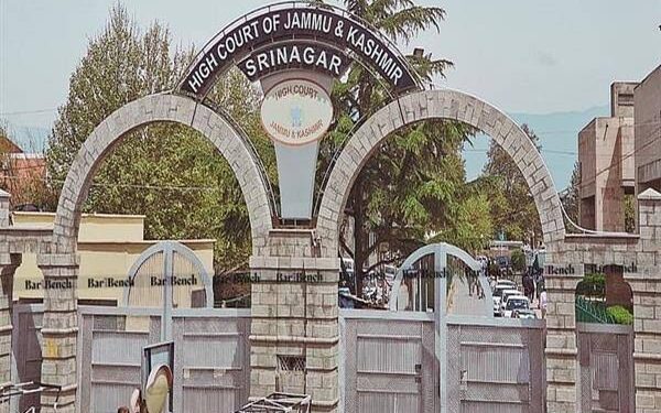 Ensure All Precautions To Contain Covid-19 In All Courts In J&K, Ladakh: CJ