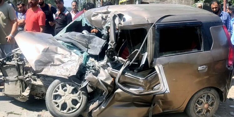 2 People Killed, 3 Others Injured In Truck-Private Vehicle Collision In Pattan