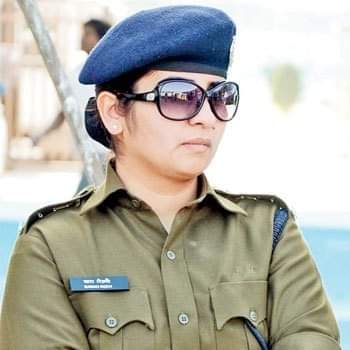 Woman IPS Officer from Gujarat Posted As New DIG Admin J&K