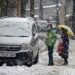 Amid forecast for snow, mercury rises in Kashmir but hovers below sub-zero level