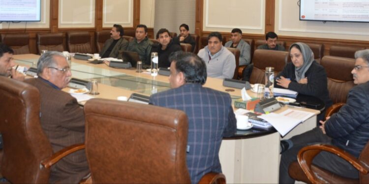 Atal Dulloo reviews progress on linkage of J&K mandies with e-National Agriculture Market